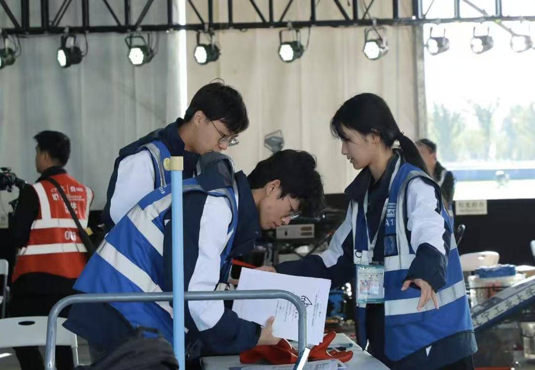 別再質疑玩社團的大學生有沒有前途