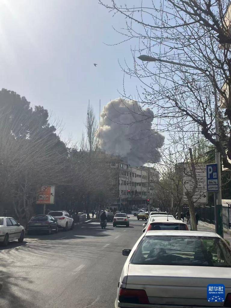 伊朗德黑蘭大學附近襲擊現場