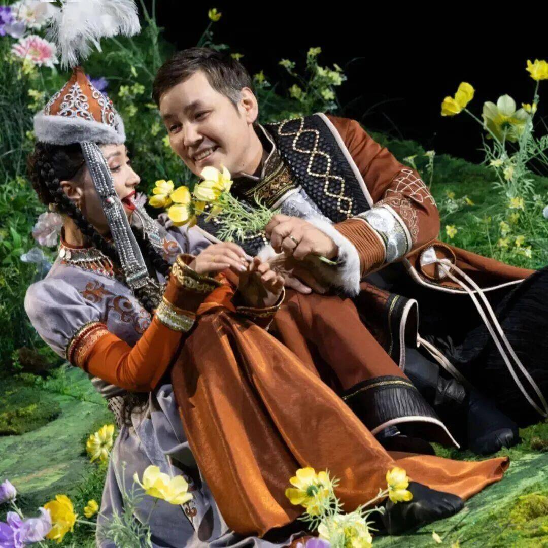 這部佟麗婭主演的舞蹈詩劇，用舞蹈書寫了民族的散文詩