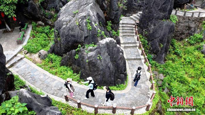 從廢棄礦區到國家4A級旅遊景區：廣西賀州玉石林成旅遊新寵