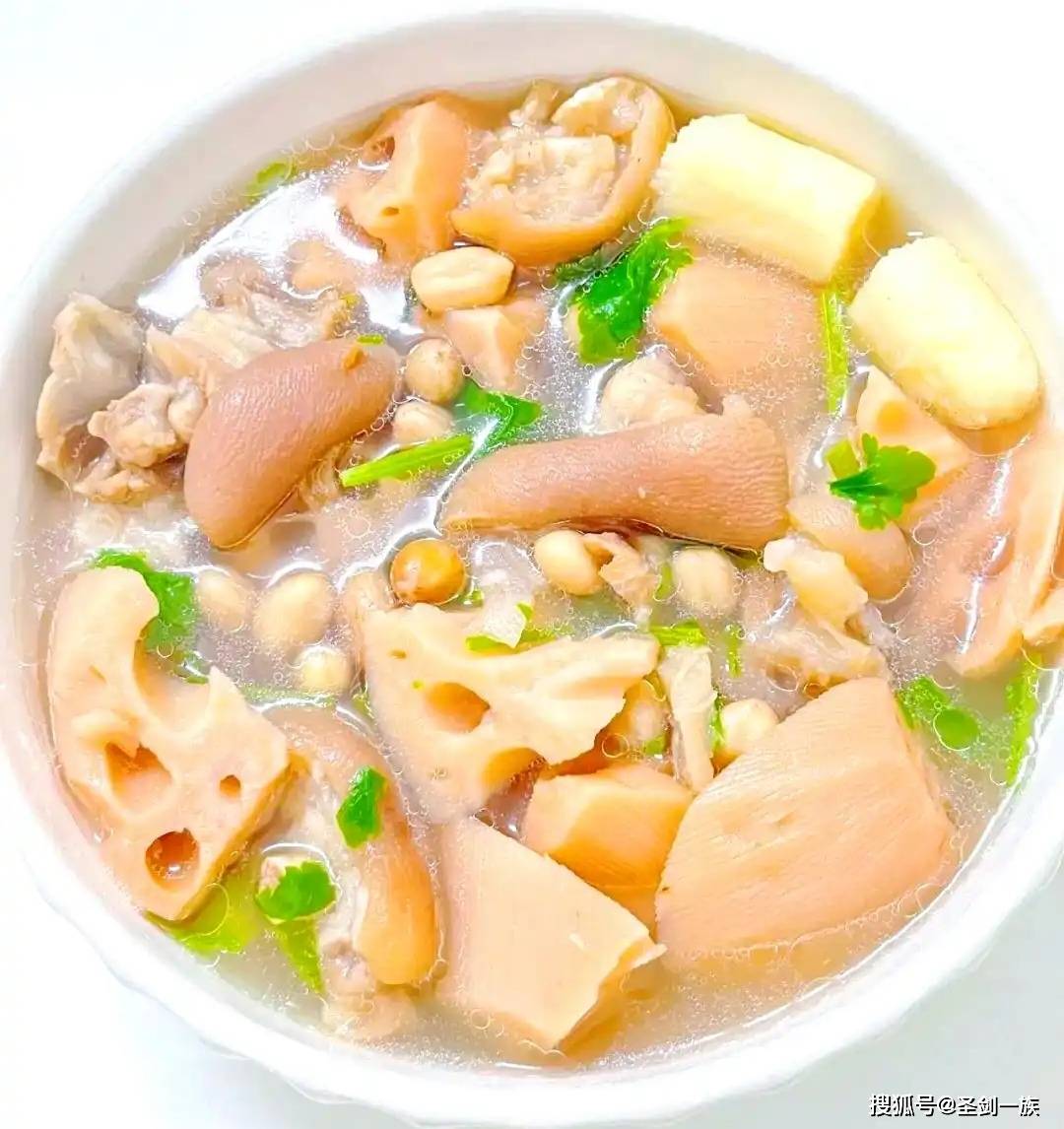 年紀大了預防心梗，常吃這6道美食，特別是中老年，有助打通堵點