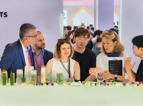 第30屆CBE中國美容博覽會在滬舉辦 中外展商看好中國市場潛力