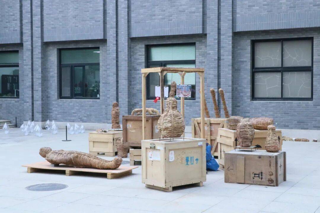 文化、媒介與技術的共生 | “中央美院研究生畢業展”即將閉幕
