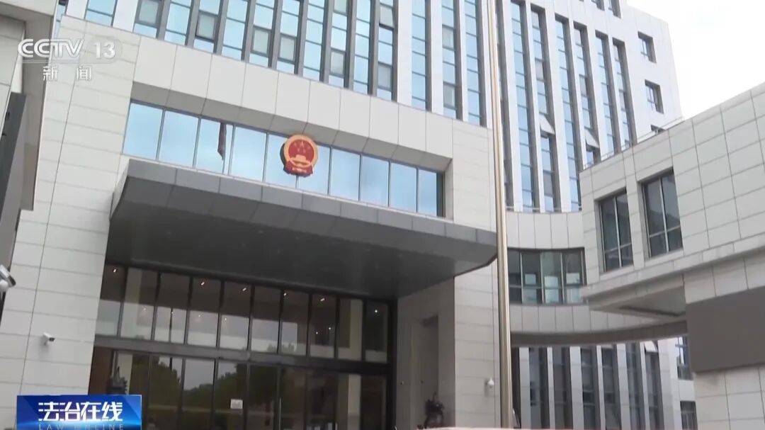順風車相識後閃婚，男子為表忠心把千萬房產99%贈與女方，離婚後如何分割？法院判了