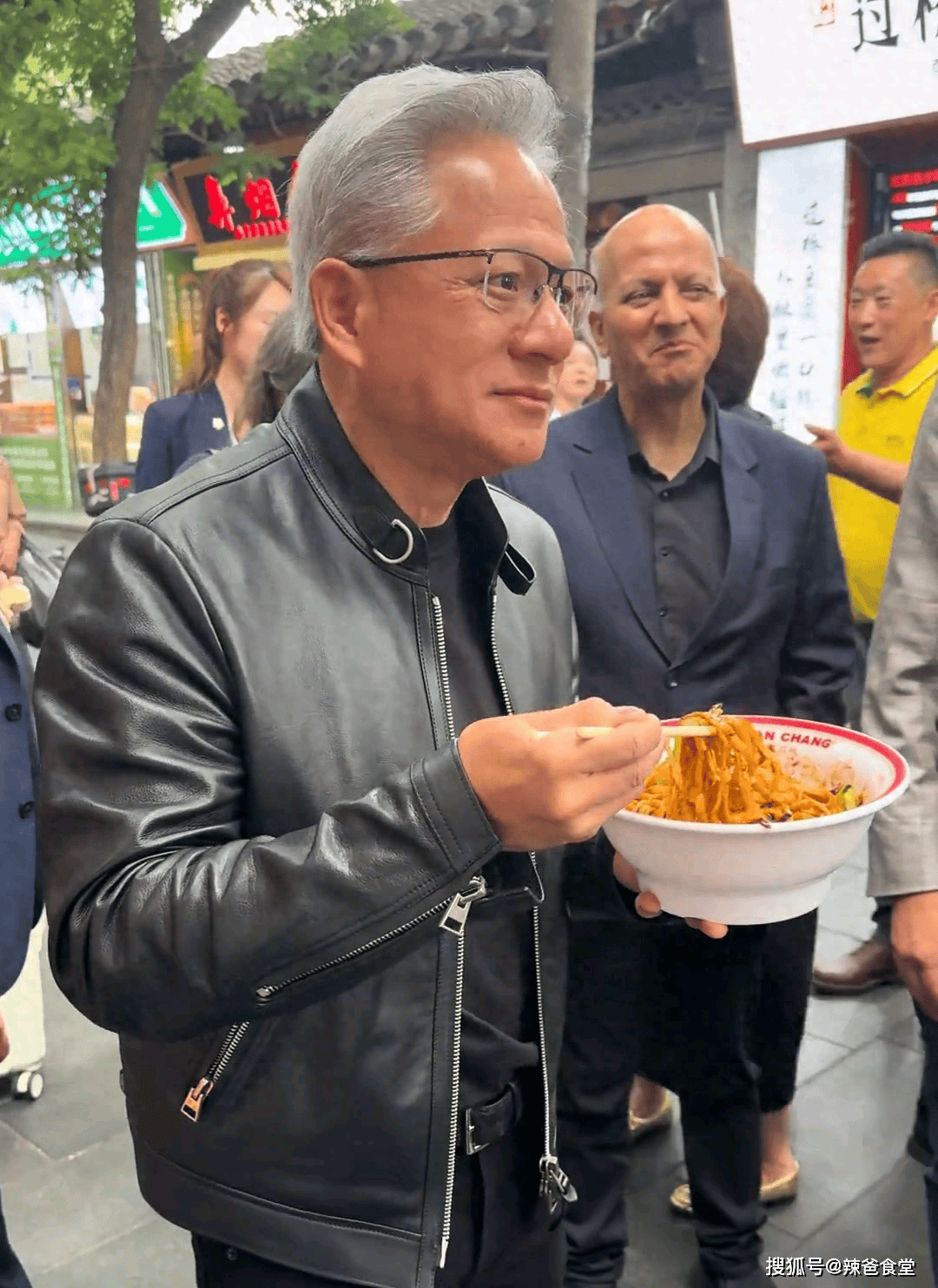 原創特朗普和世界首富愛上中國美食？訪華隨行富豪品嚐中國味！