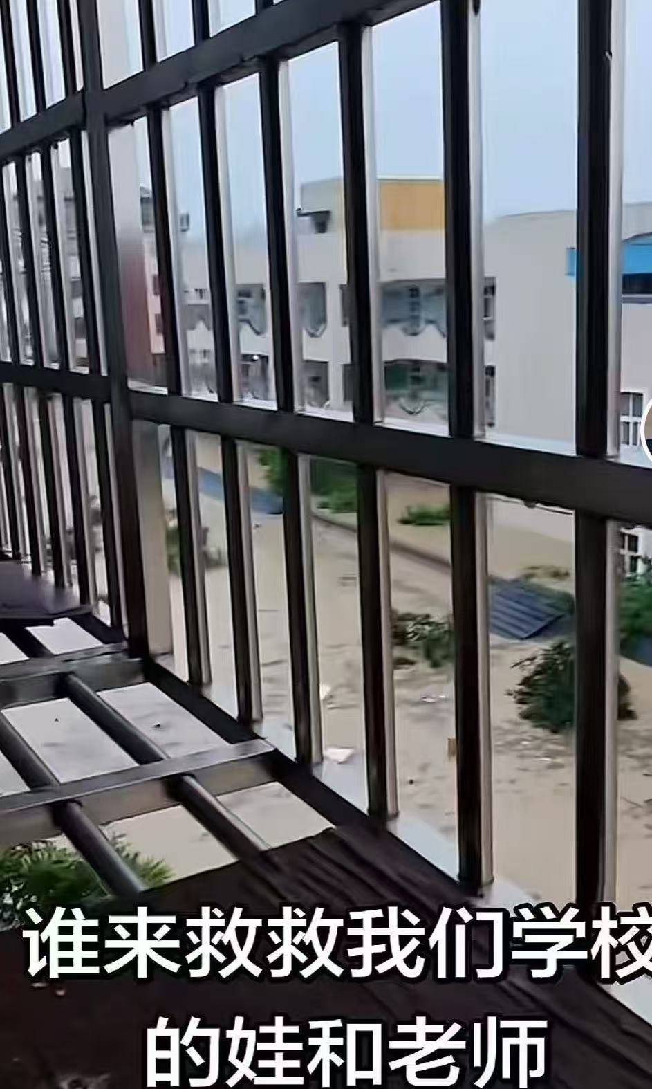 湖南石門縣遭遇暴雨，一中學被淹，縣教育局：師生均已安全撤離