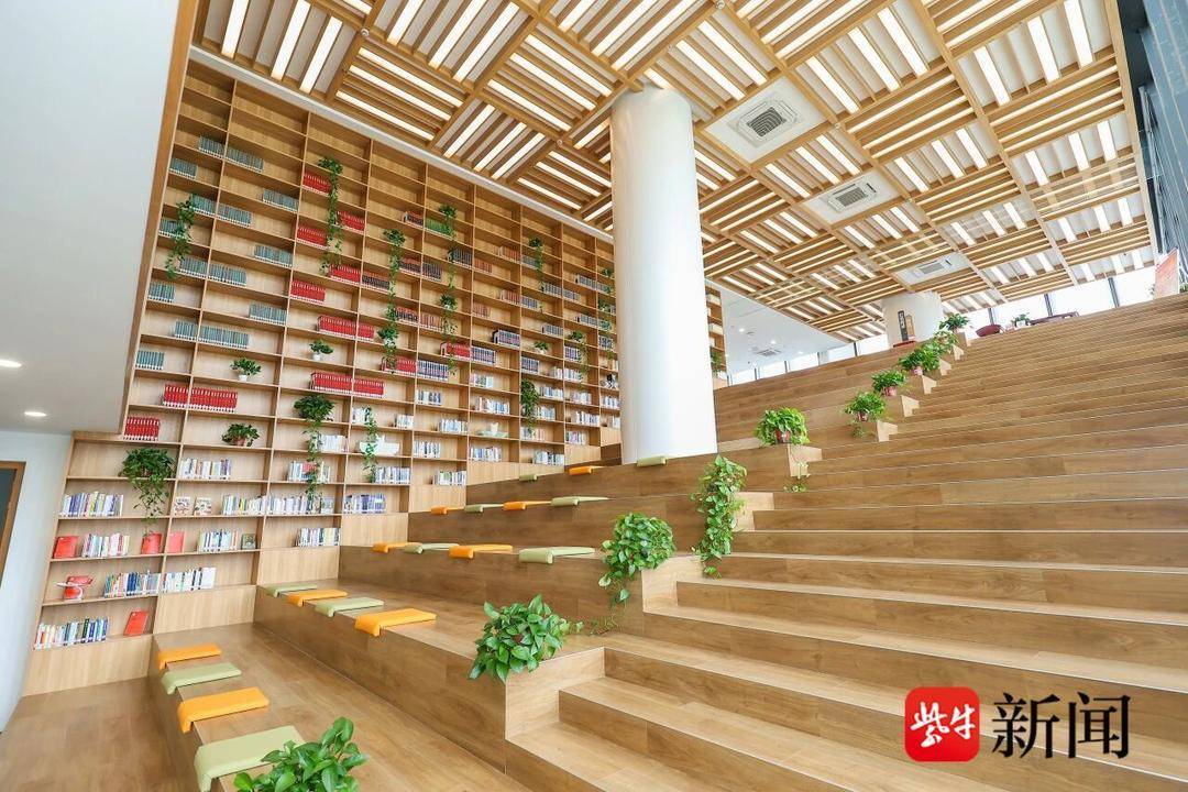 這所大學圖書館能停直升機！南航“問天”館正式揭牌