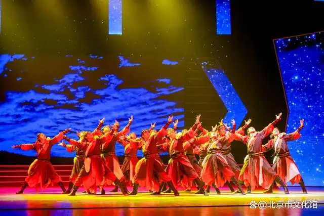 “石榴花開・築夢未來——民族舞蹈進社羣普惠專案”走進大興圓滿舉辦