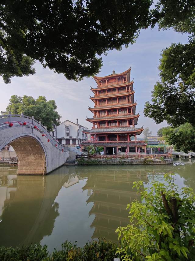 安徽旅遊，5A的千年古鎮美景攻略！