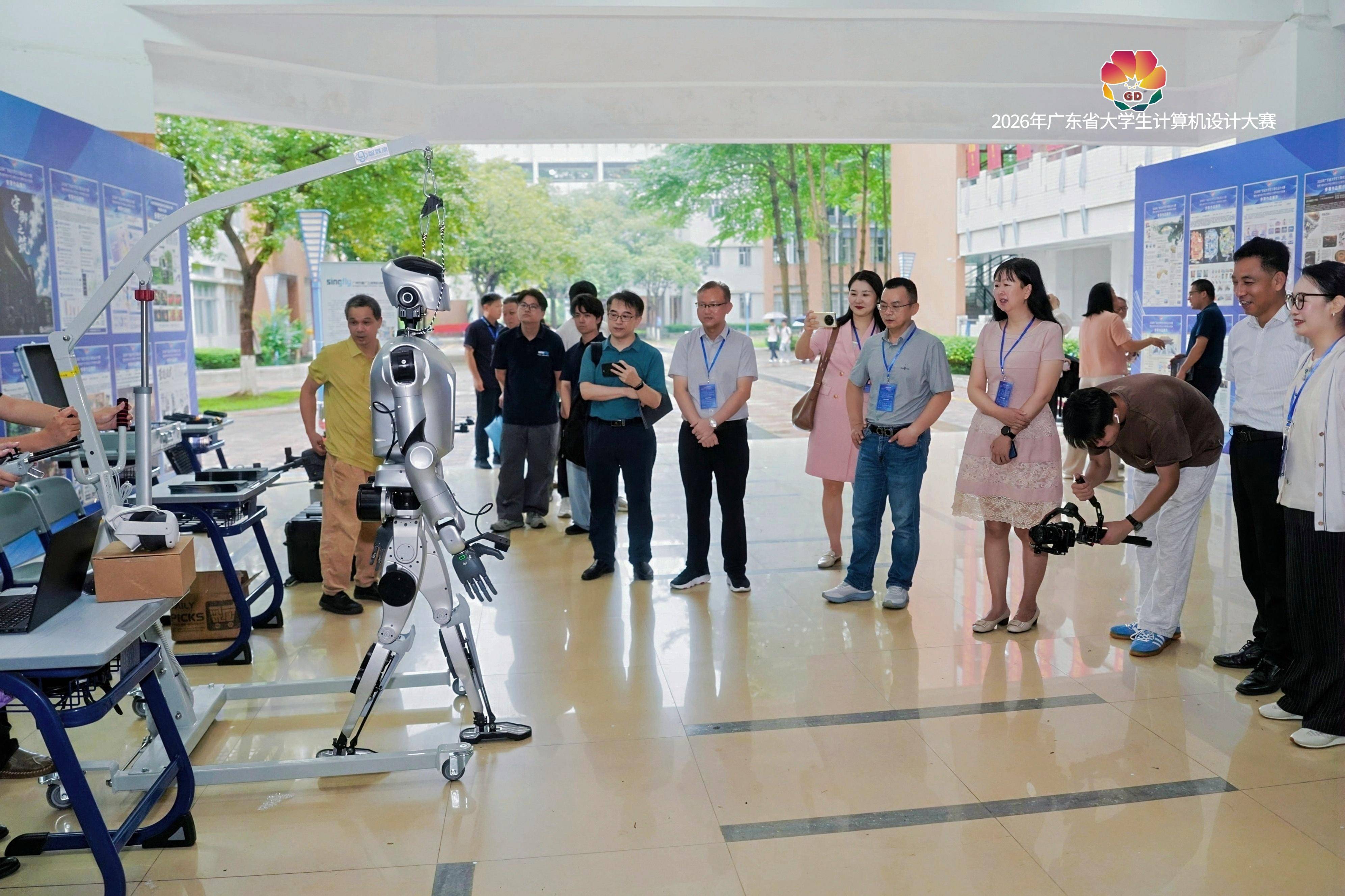 165校超4萬人次參與！廣東大學生計算機設計大賽決賽在廣外舉辦