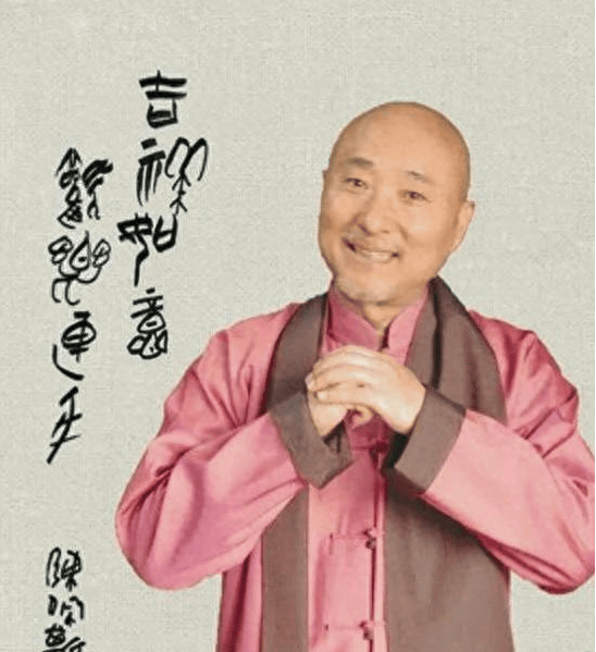 原創71 歲陳佩斯硬核書法登頂熱搜：筆墨藏風骨，字裡見人生