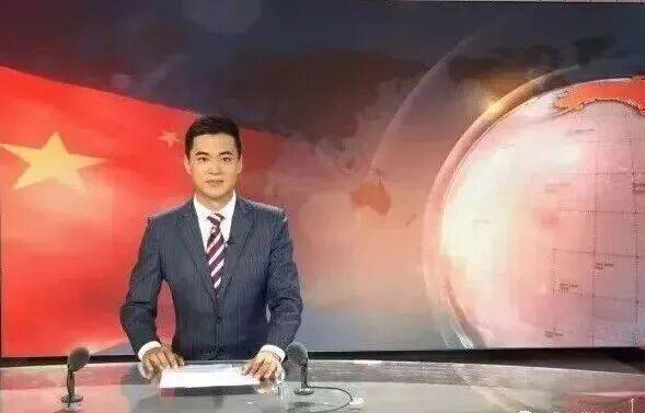 扎堆進大學當教授，知名主持人開啟人生下半場