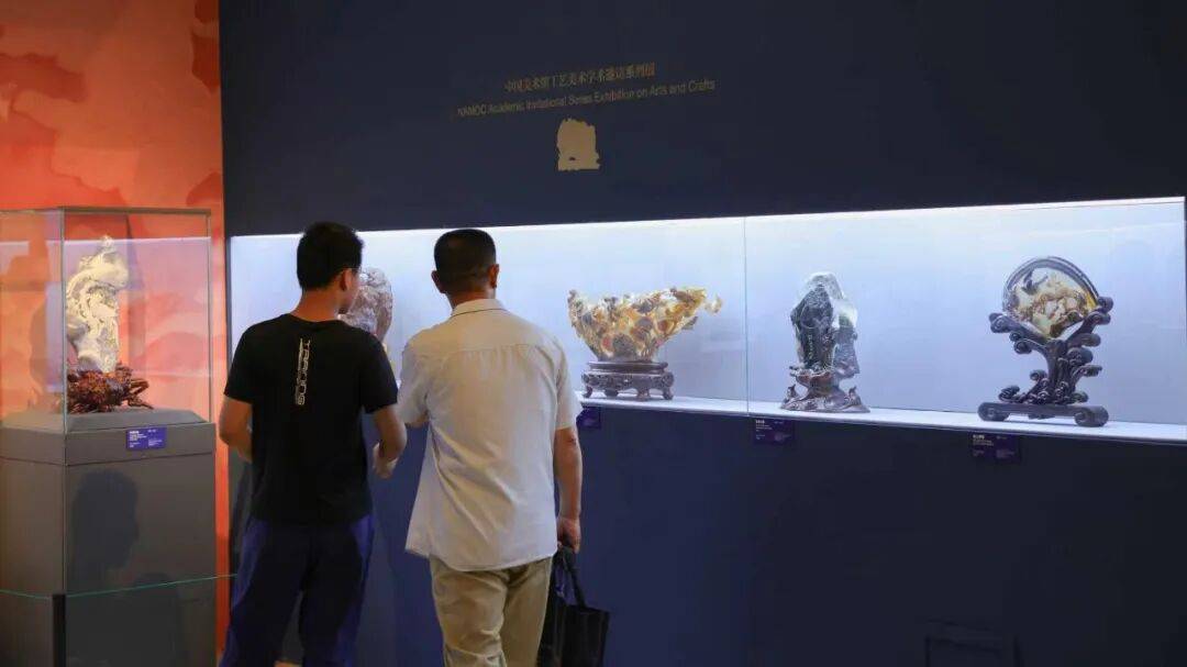 “大匠之道 —— 曹志濤寶石雕刻藝術展” 在中國美術館開展