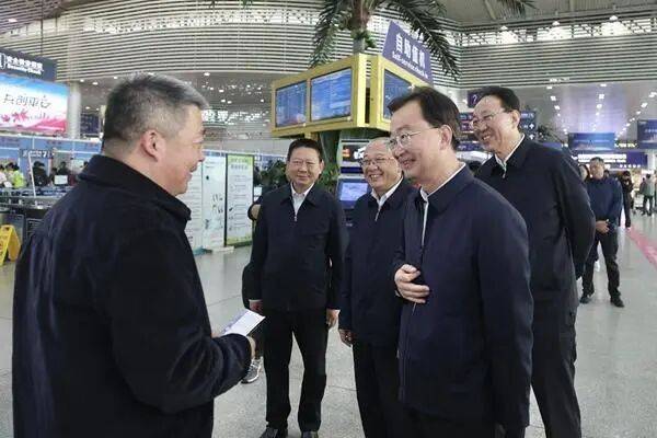雲南省委書記：讓豐富獨特的旅遊資源變成促農增收的惠民產業