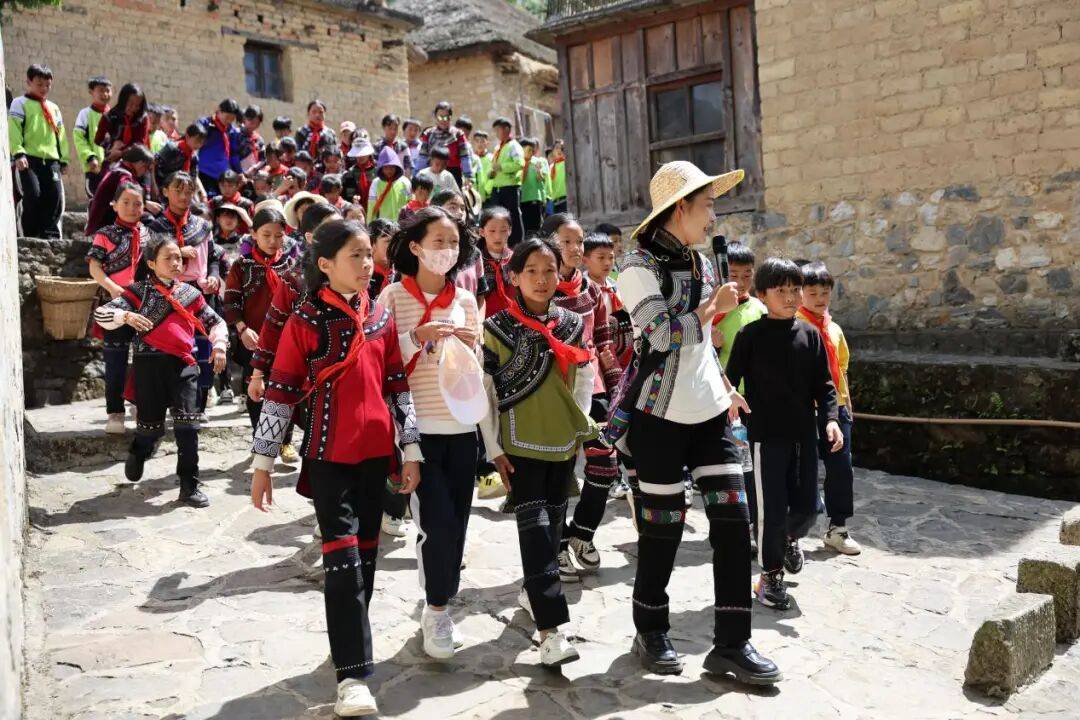 雲南省委書記：讓豐富獨特的旅遊資源變成促農增收的惠民產業