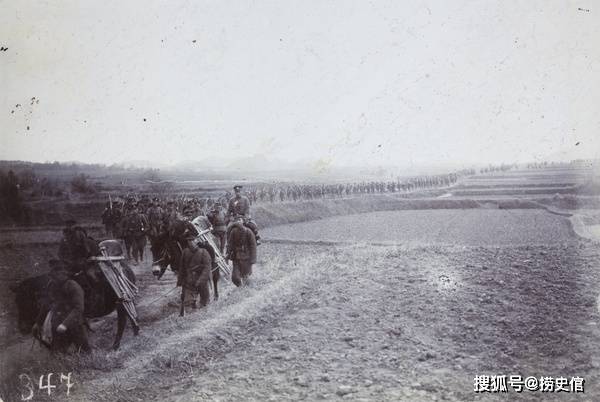 原創老照片：英國領事拍攝收藏的辛亥革命武漢場景照，建築廢墟、革命軍行動和起義犧牲者，慘烈血腥