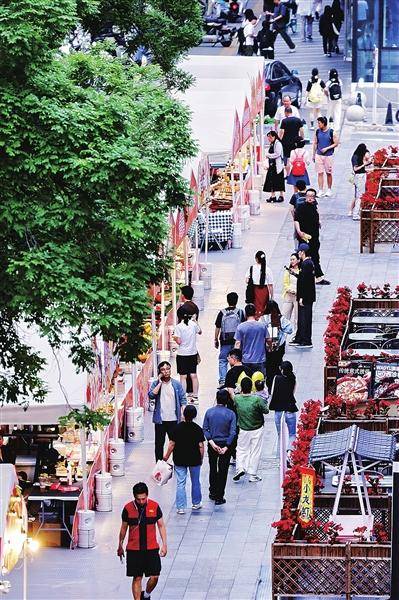 暢春園·暢餉裡第二屆美食節打造“美食+場景+夜遊”全新消費模式
