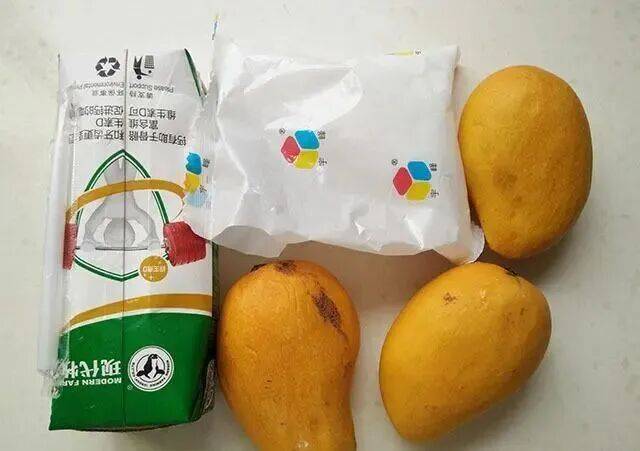 閱灣線上-廣談大灣網-珠海美食群-深圳美食群-廣州美食-芒果牛奶凍