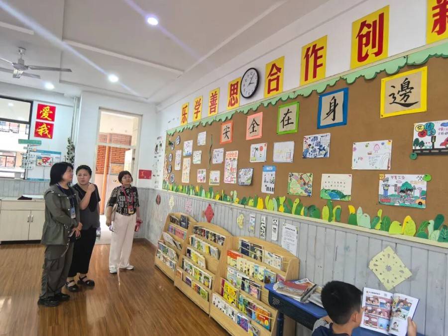 合肥市南門小學湖畔花園分校：詩韻湖畔潤童心 督導護航促規範
