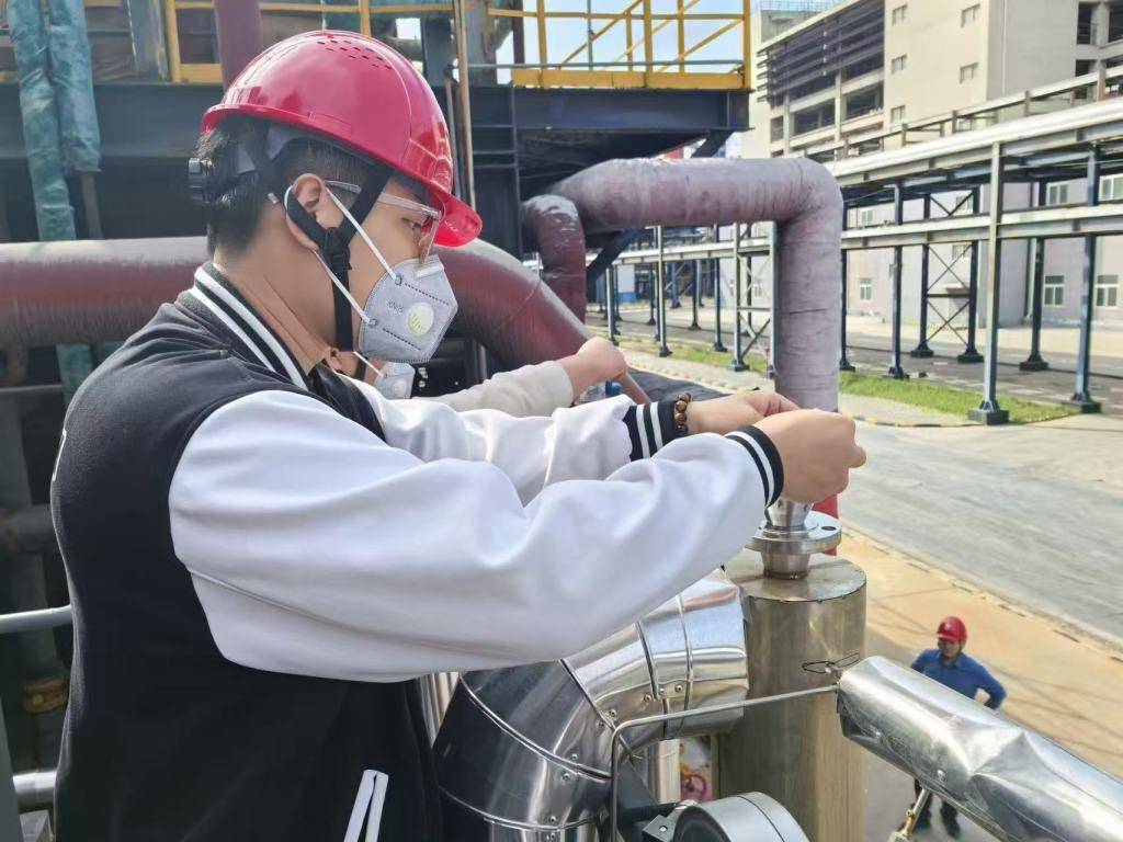 新聞週刊丨論文之外——一場關於“實踐”的試驗