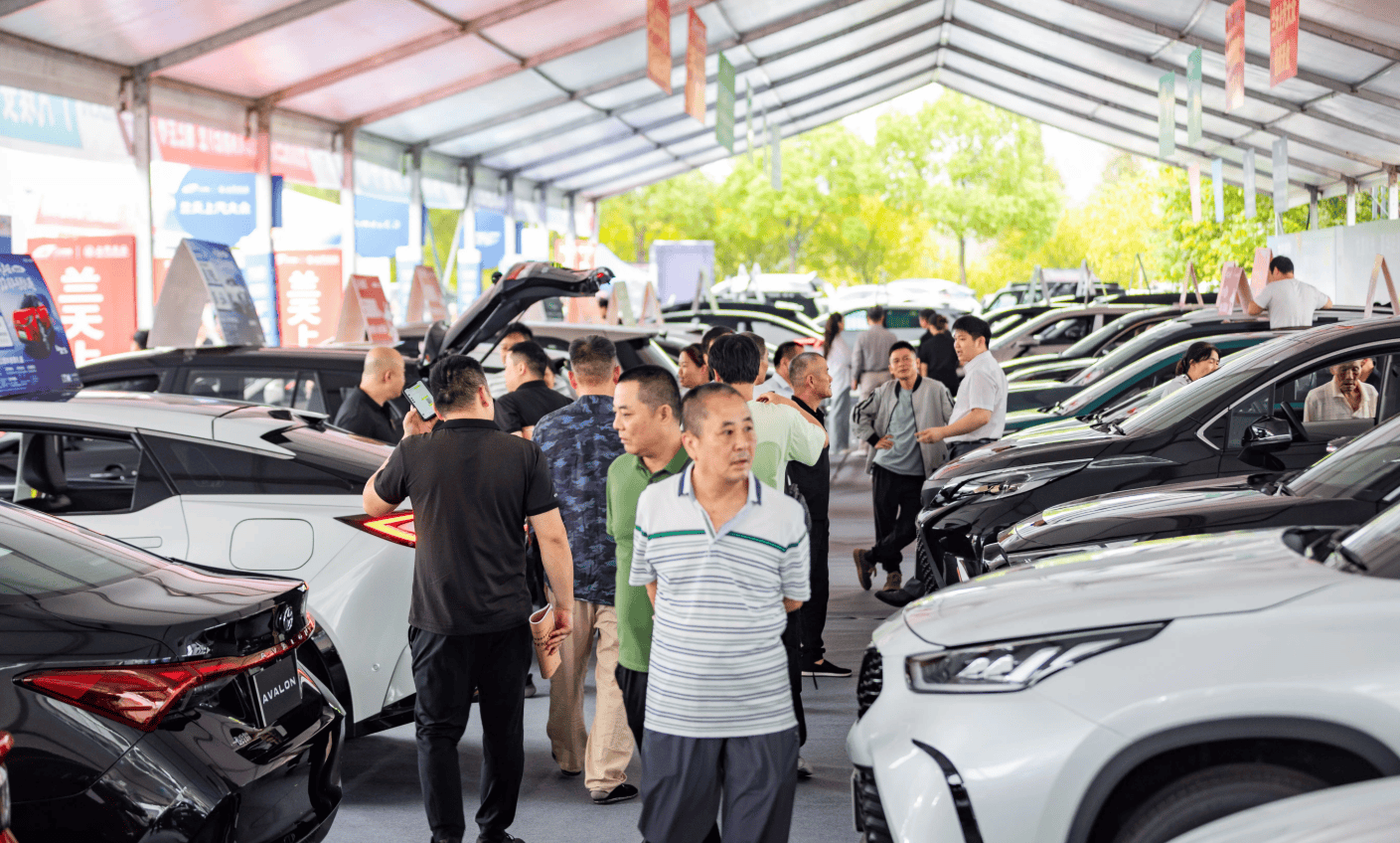 一個月市值蒸發5700億，汽車下鄉能救汽車股嗎？