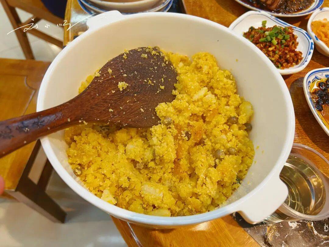原創重慶奉節超接地氣的鄉土美食！人均30元吃到飽，無限續菜太過癮