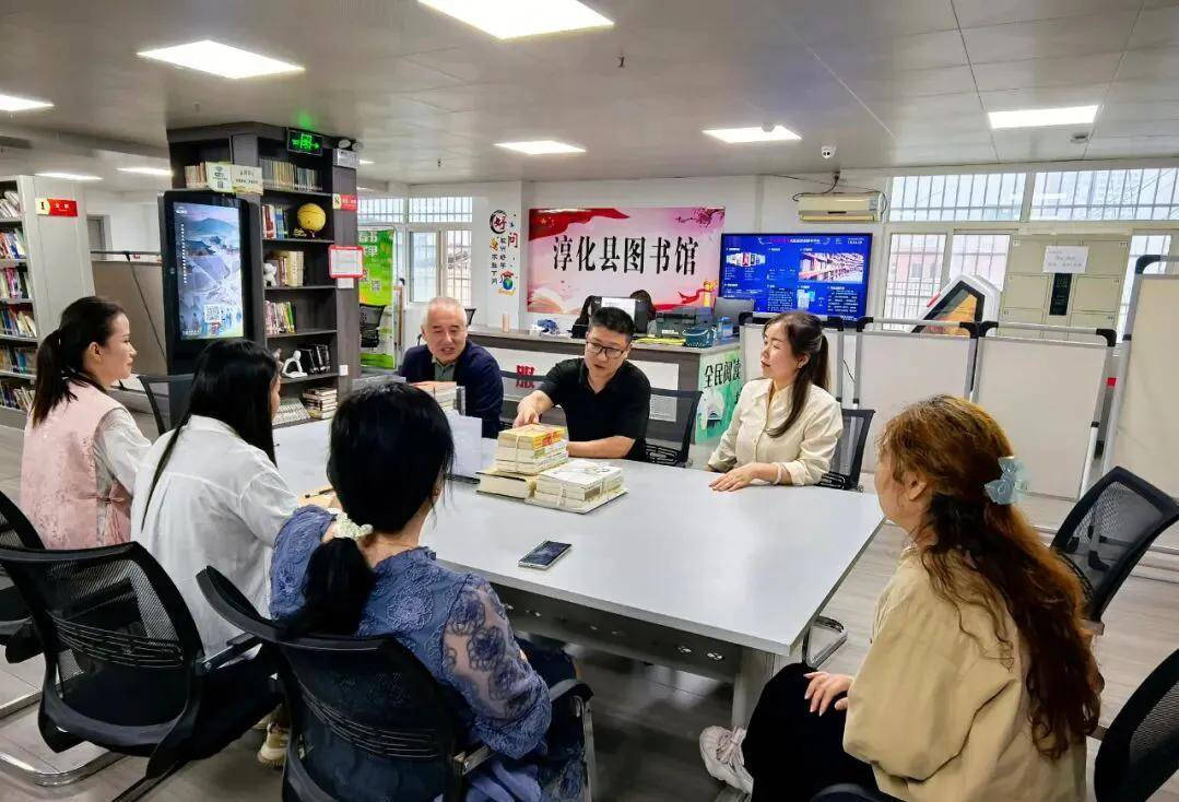 文化三秦• 贊淳化縣圖書館服務宣傳週活動