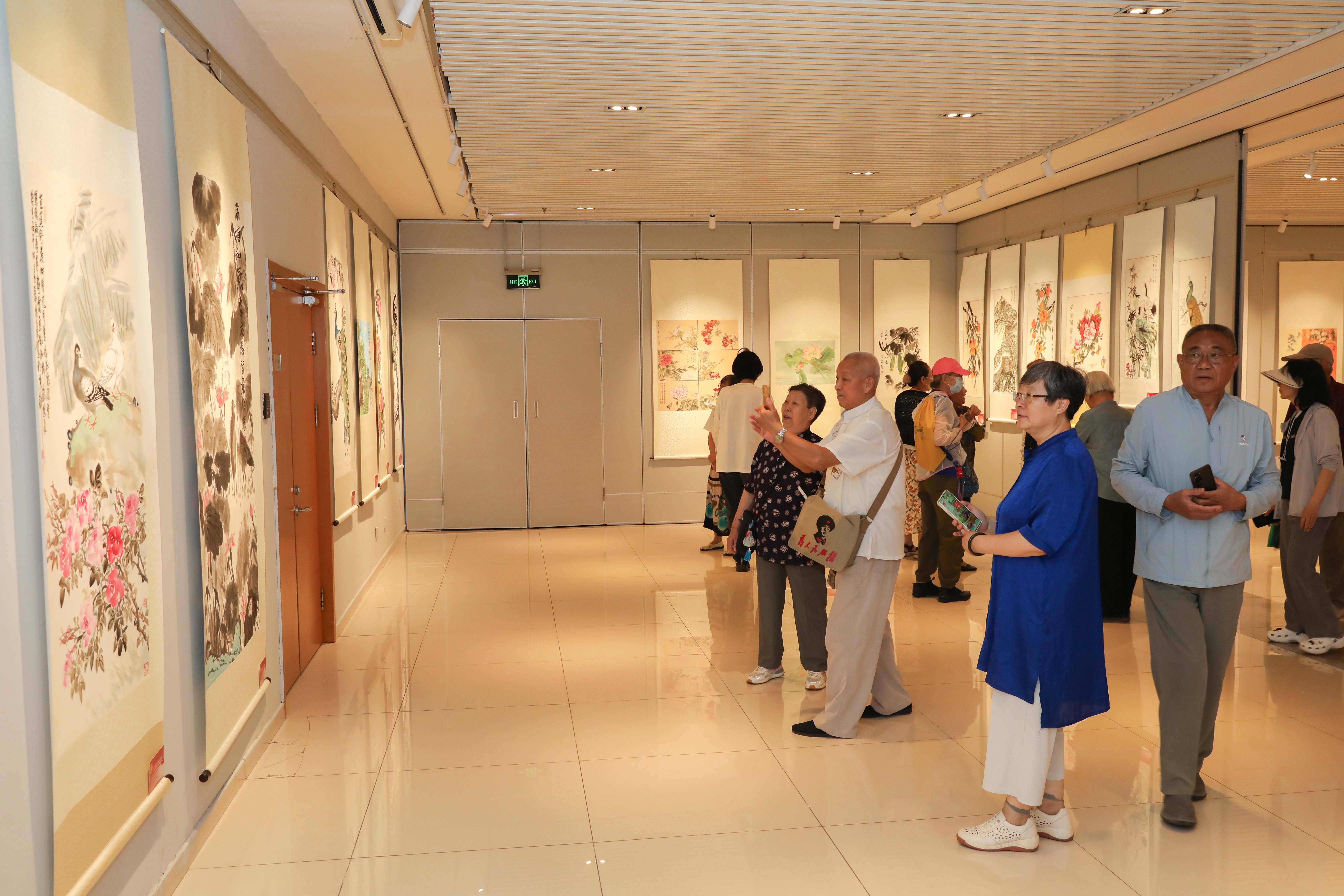 慶祝中國共產黨成立105週年東城區群眾美術書法作品展開幕