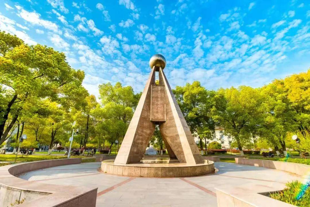 原創來自鄰省985大學的“偏愛”，華中科技大學在豫招生568人，河南考生多少分可以上華中科技大學