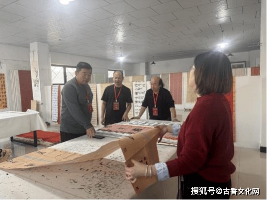 “藝術北疆 文化暖城 ”首屆墨海杯全國書法作品展評審紀實