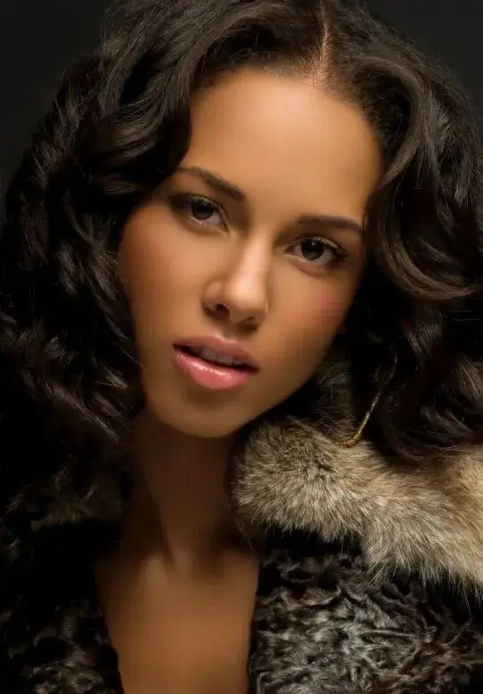 原創Alicia Keys 創造的黑人女性首周銷量記錄，至今無人可破！