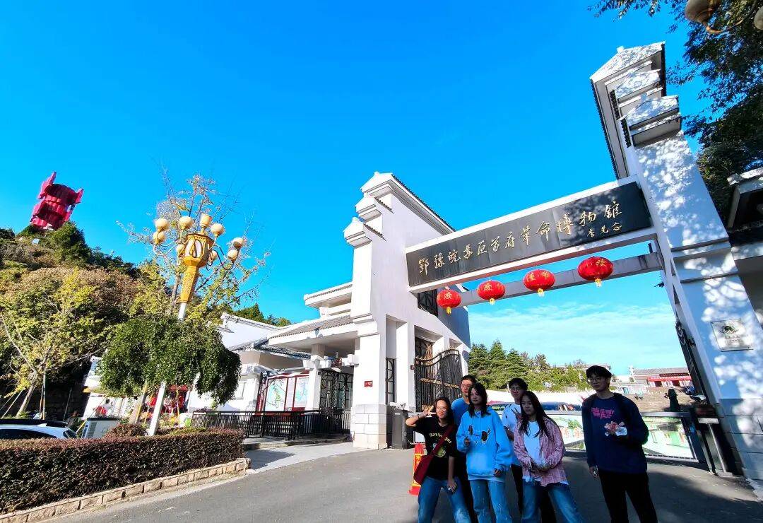 暑假帶娃漲知識！這份紅色旅遊打卡清單建議收藏！