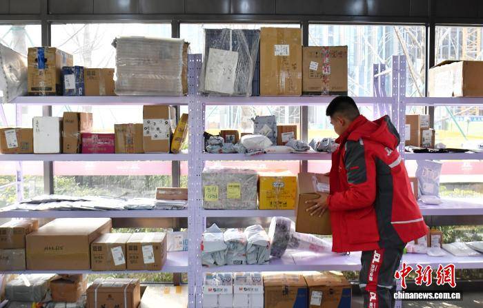 2026年中國快遞業務量已超1000億件