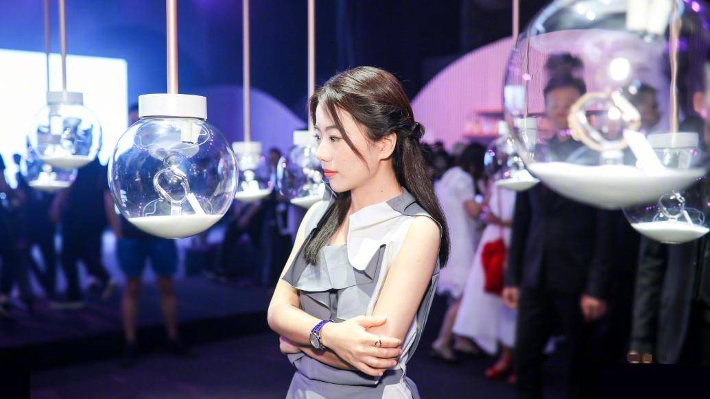 蔣方舟回應清華教授對其論文造假指控，學術爭議不能交給輿論斷案