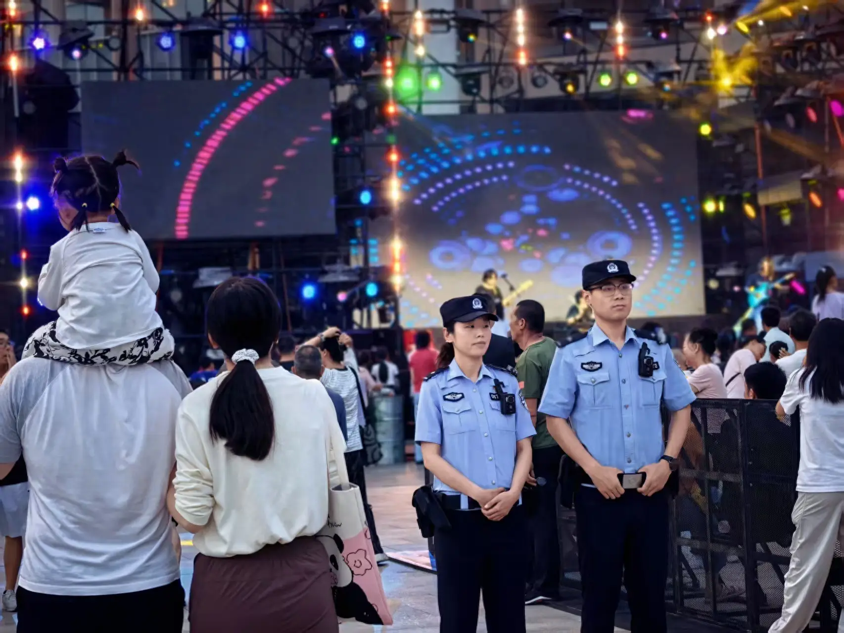 北京警方精細化措施護航夜間旅遊秩序