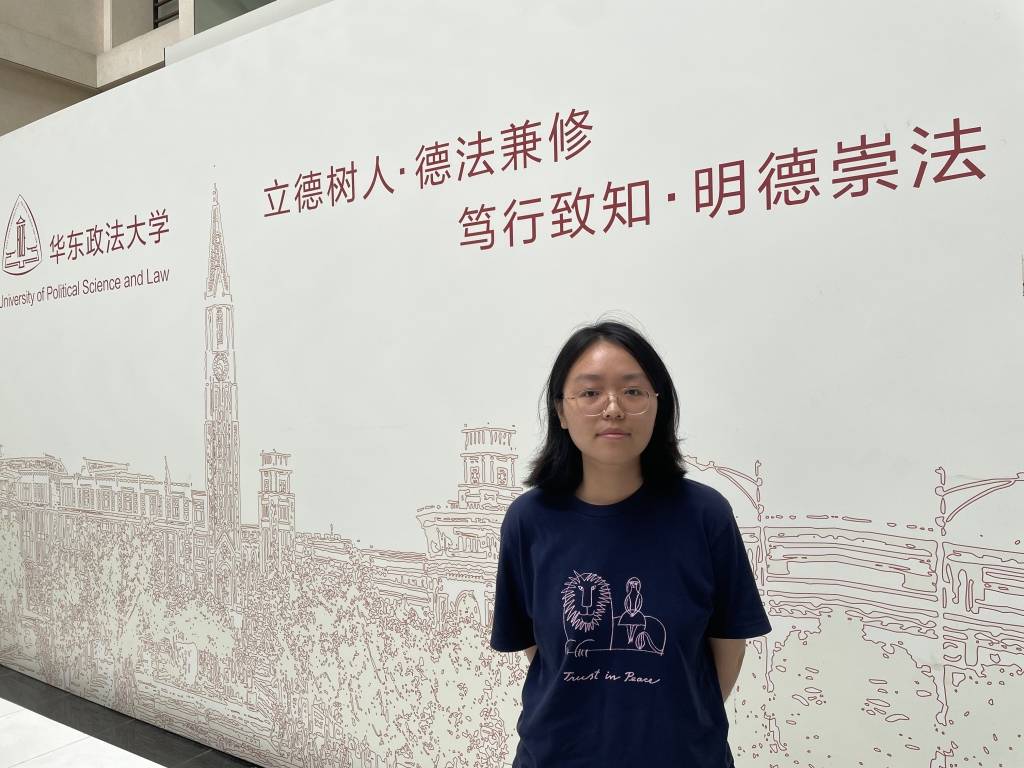 全國2000多名選手比拼法律翻譯，特等獎選手的經驗是從“枝幹”入手