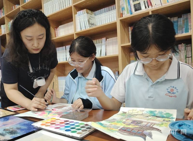 海口市海聯中學深耕素質教育 特色課程賦能學子成長