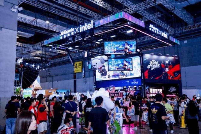 Bilibili World 2026，英特爾用硬核科技點亮幻想次元
