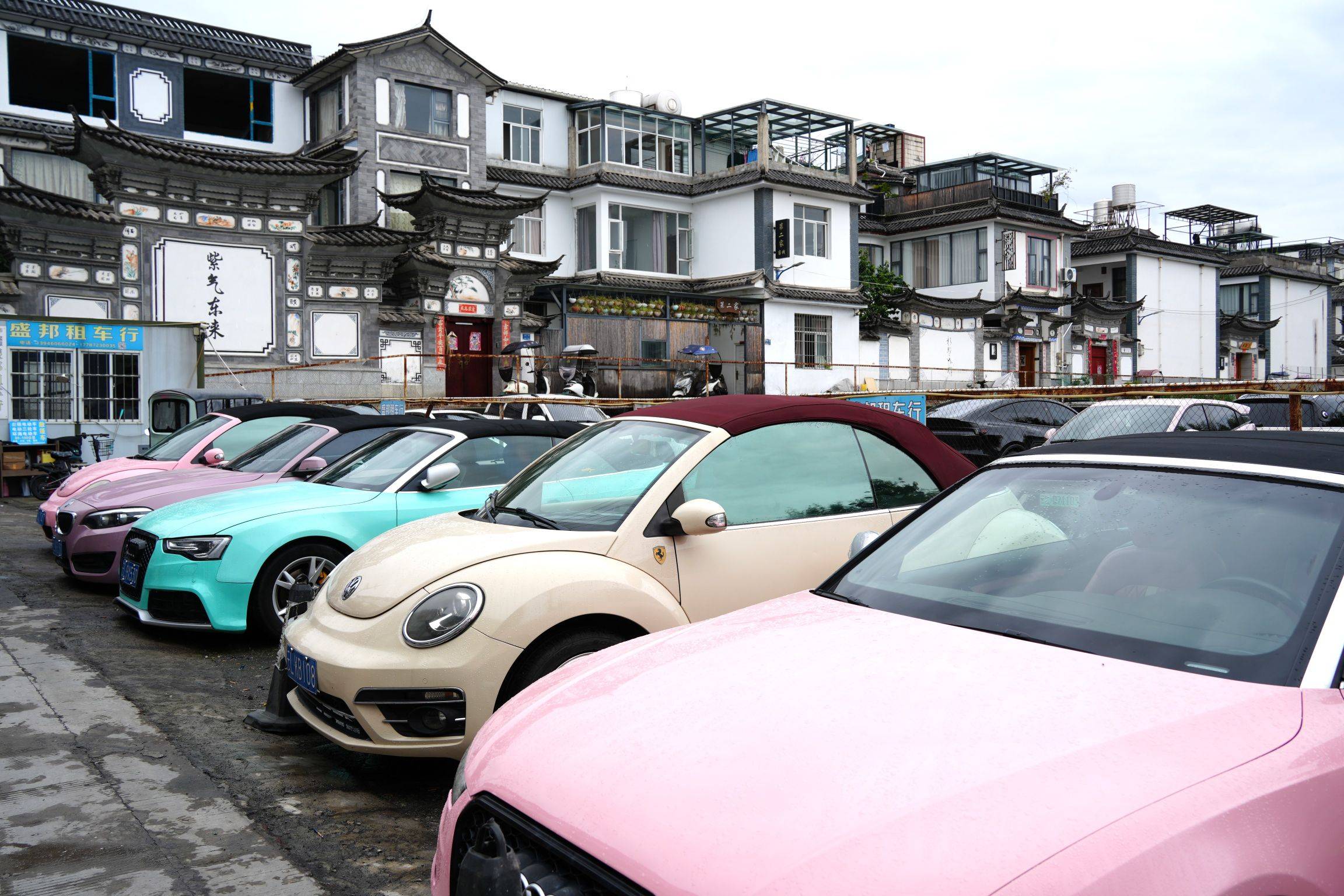 大理通報“百元豪車租賃亂象”：涉事車行被立案調查，啟動汽車租賃行業專項整治行動