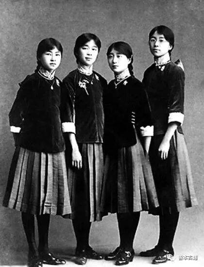 民國內容豐富小學課本
