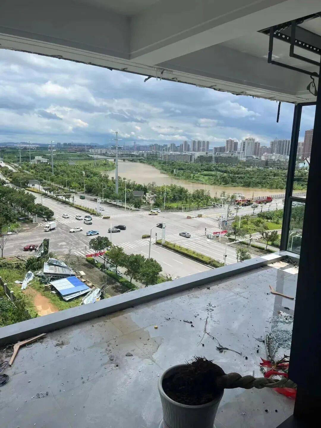 高層業主必讀：極端天氣頻發，門窗怎麼選才“更安全”？
