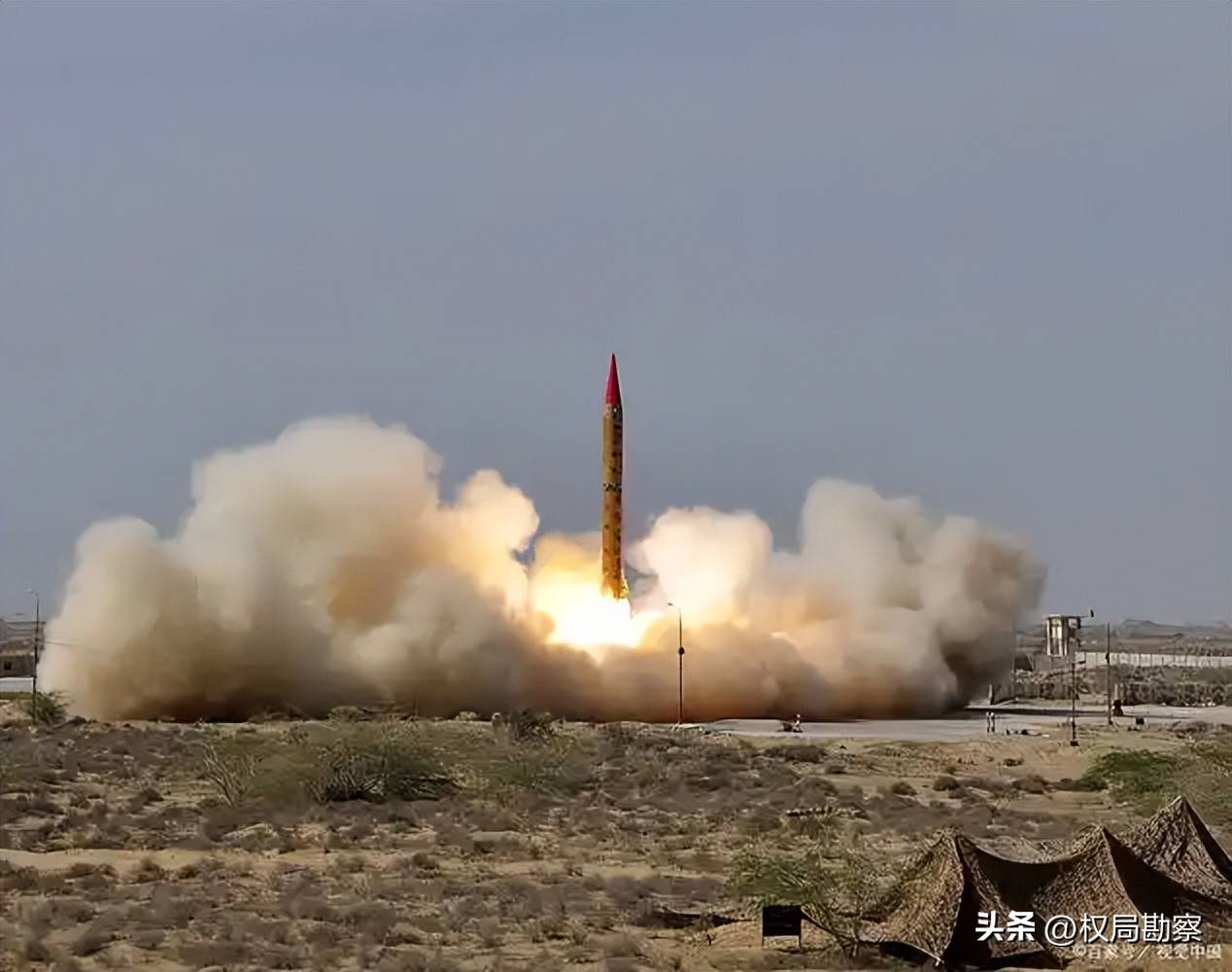 原創致死美軍後，伊朗導彈快速突破，美國卻不服，開始汙衊中俄幫忙
