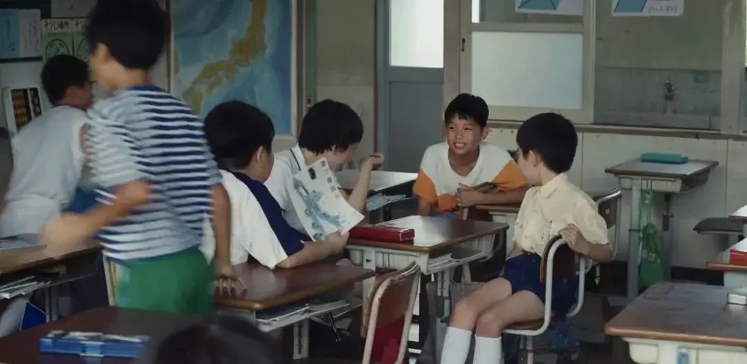 小學生說髒話，討好了誰？