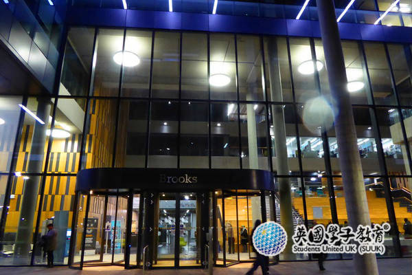 曼徹斯特城市大學預科：高三70%+雅思4.5