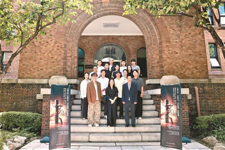 【深圳特區報】韓專家點贊：“這個作品太厲害了！” 中韓舞蹈界首爾對話，《詠春》引發合作熱望