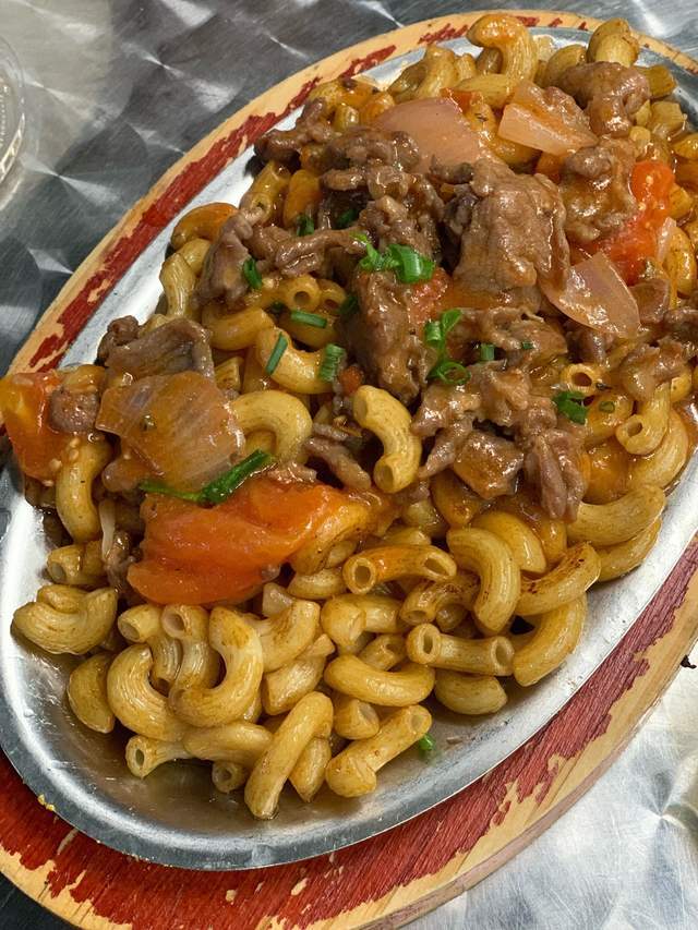 香港美食，早餐茶餐廳、老式冰室、傳統早茶值得吃！