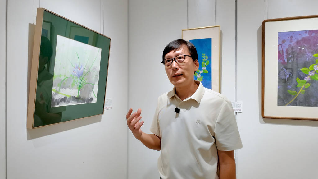 在浦東圖書館，邂逅畫家丁融筆下的東方本草之美