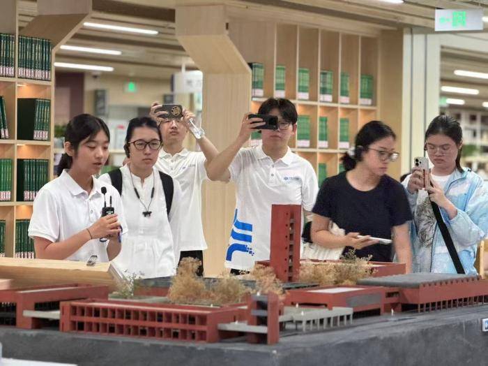 視點｜收藏學術青春，矢志報國偉業