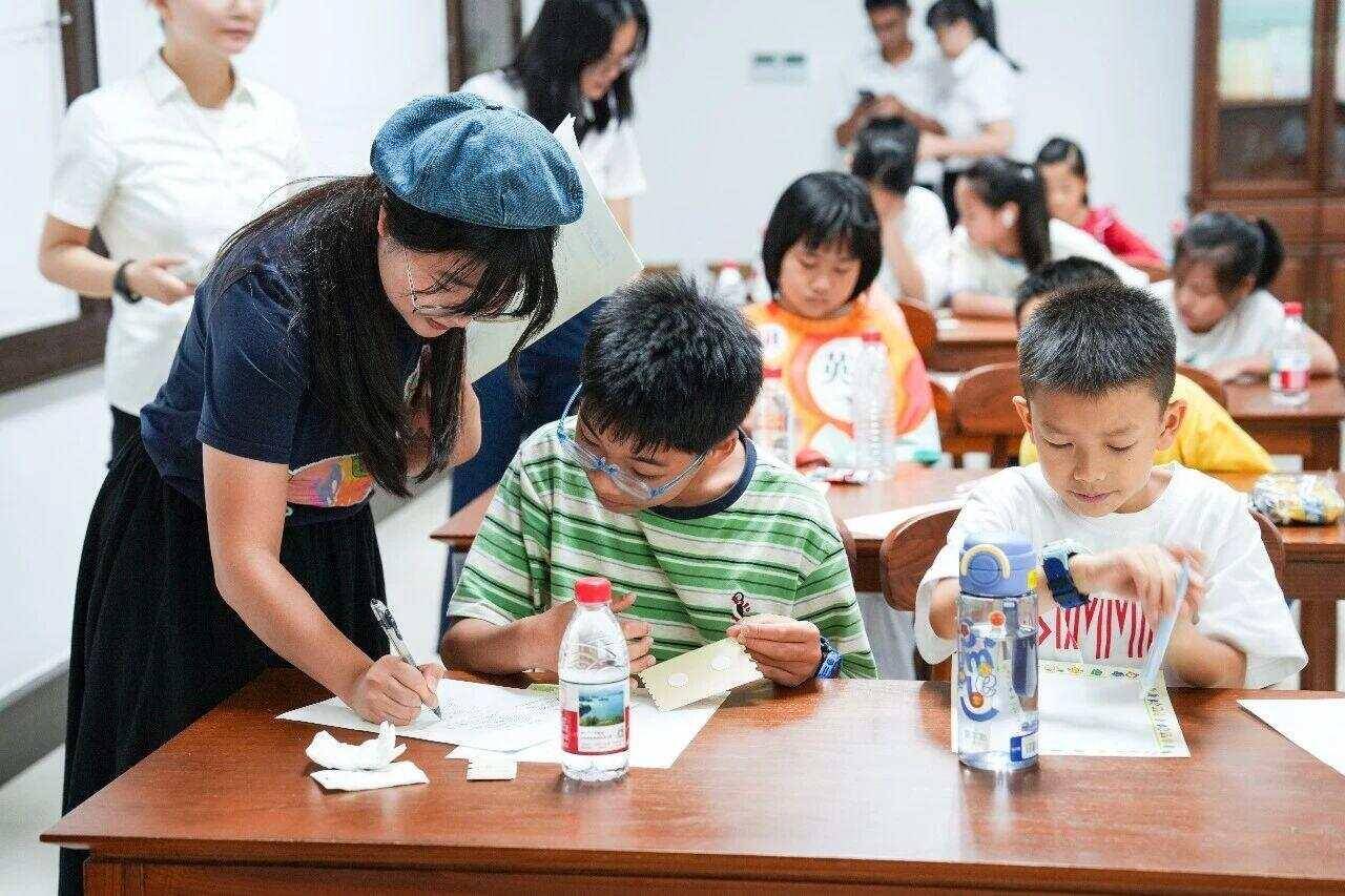 廣州孩子說：世界需要我，我需要詩歌