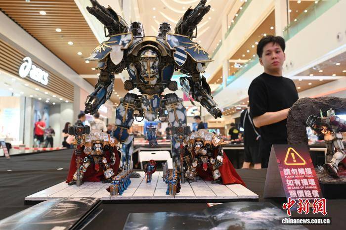 動漫機甲微縮模型同臺競技 數百高手競逐“香港國際模型大賽2026”